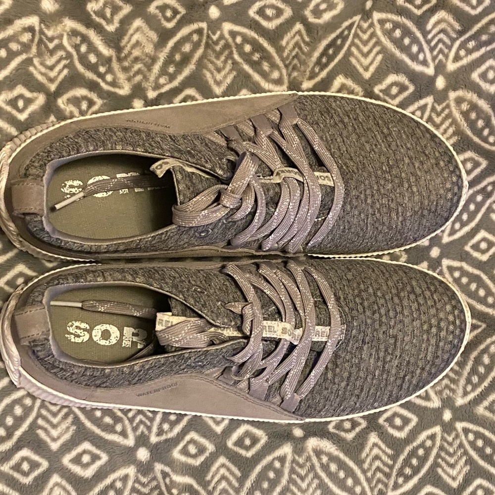 Sorel athletic shoes